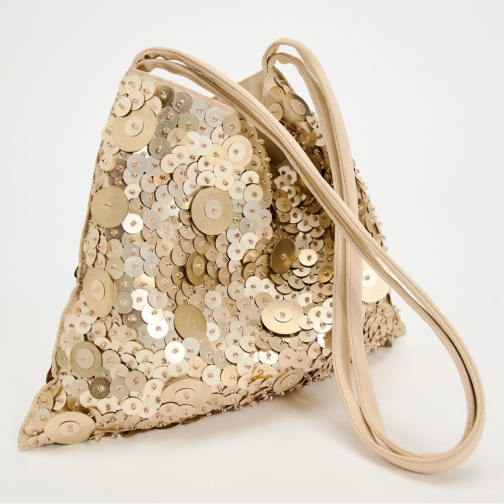 COPY - Beaded bucket bag